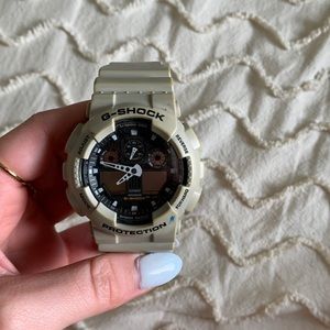 G shock watch